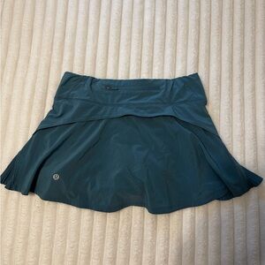 Lululemon - Blue Play Off the Pleats Skirt